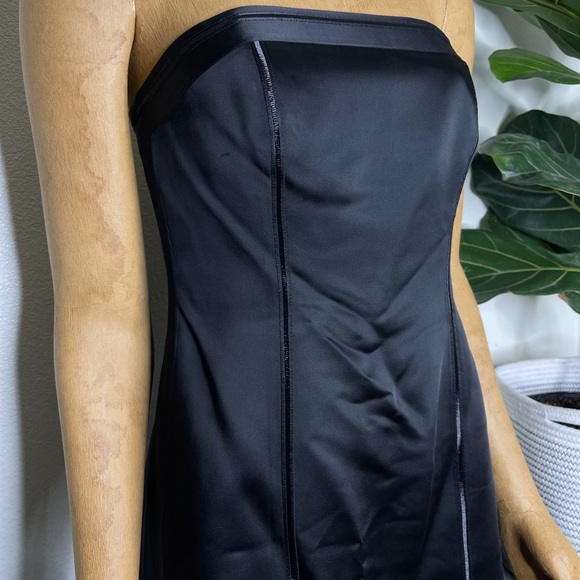 Ann Taylor A Line Black Satin strapless Dress - Picture 2 of 10
